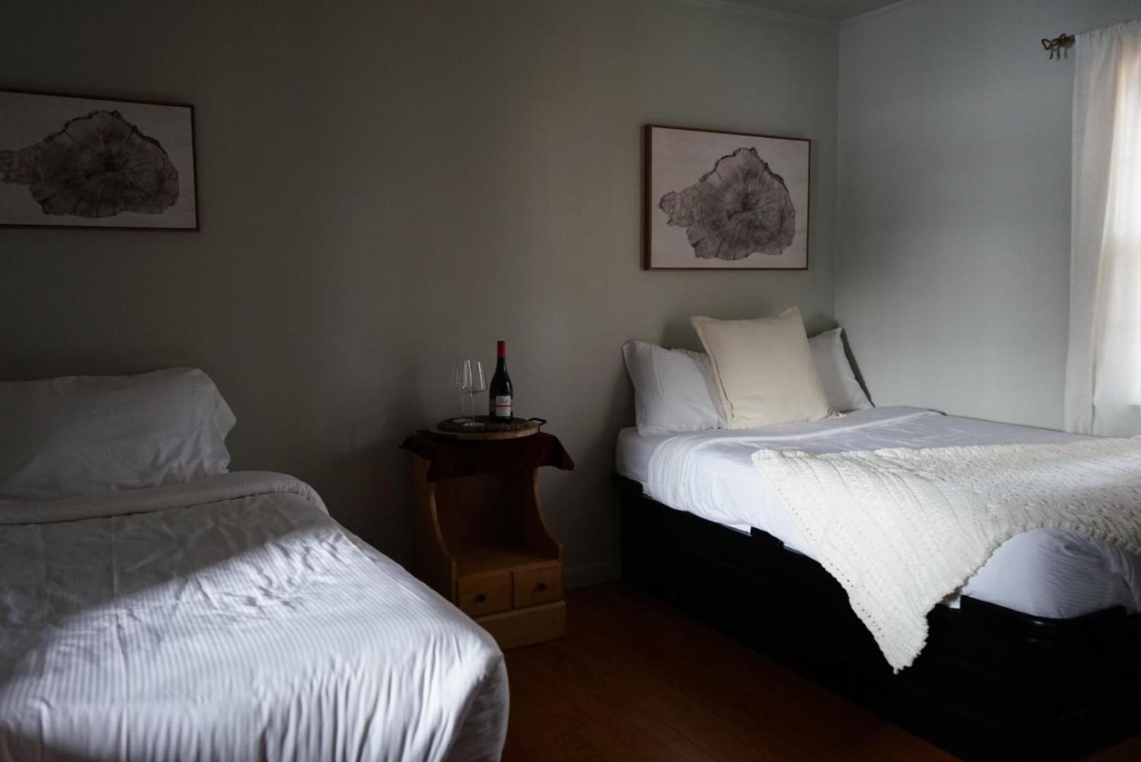 Alamoosook Lakeside Inn Orland Eksteriør bilde