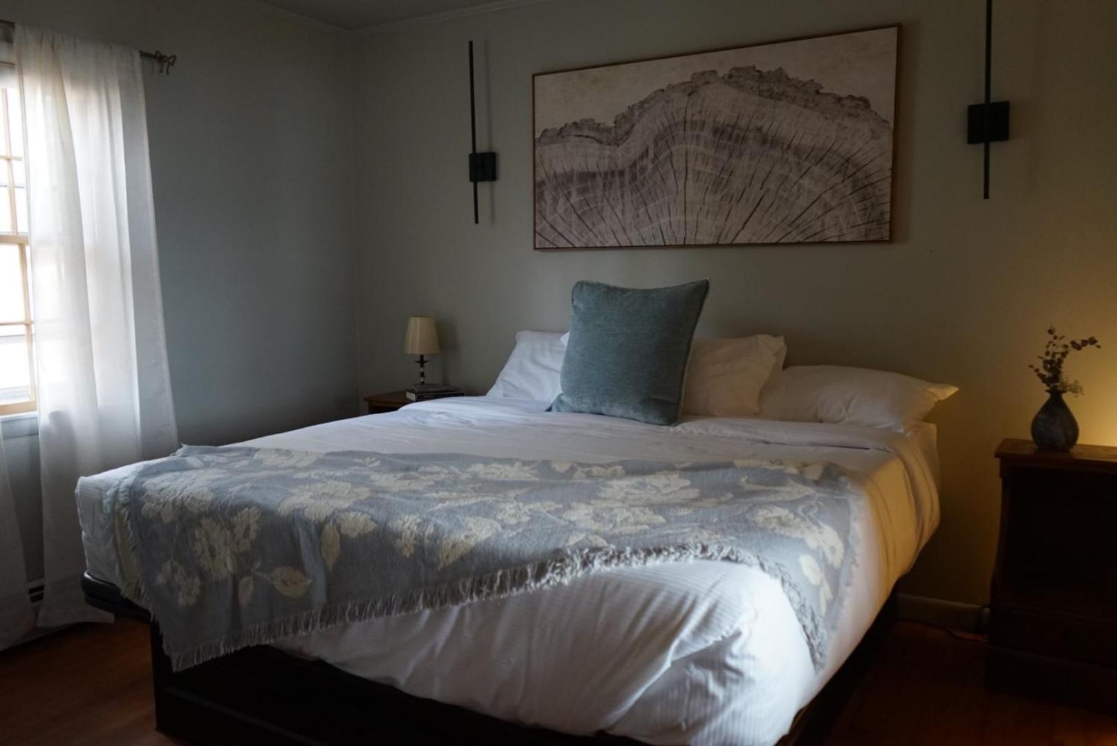 Alamoosook Lakeside Inn Orland Eksteriør bilde